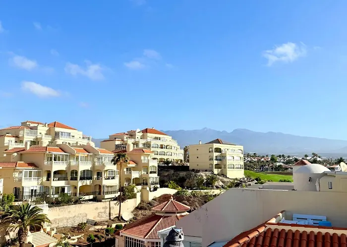 Sunny Penthouse In Golf Del Sur